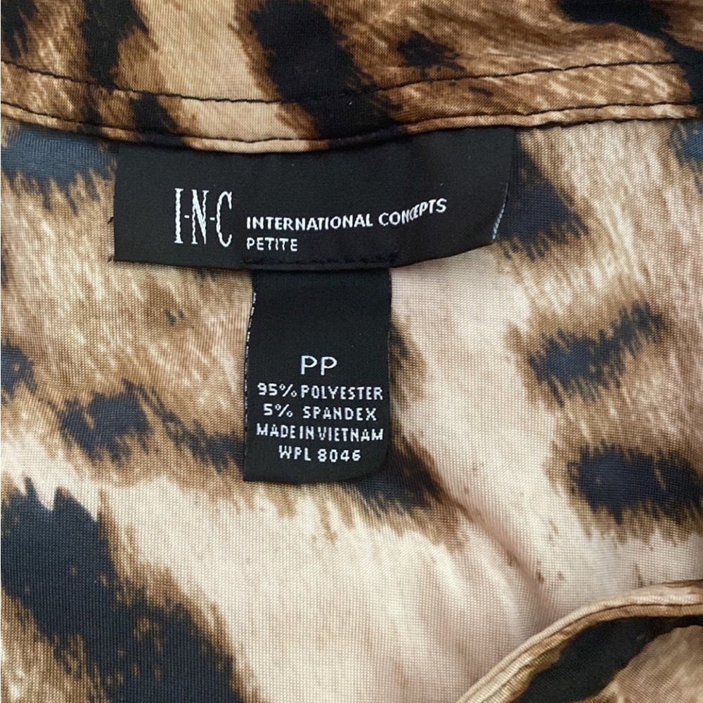 I.N.C leopard print blouse - Picture 5 of 7